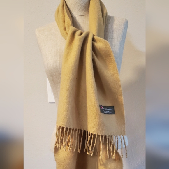 100% Cashmere Unbranded tan 12"x65" - Picture 3 of 7